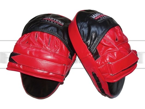LZ-3-masters-focus-mitt-black-red-F.jpg