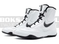 321819-100-nike-machomai-mid-2-white-black-3.jpg